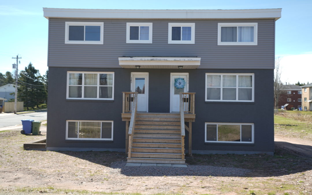 146-148 Glenwood Drive, Truro