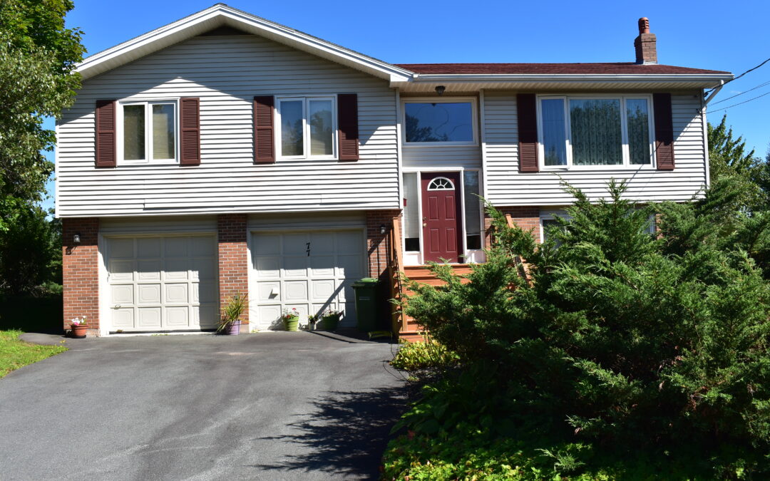 77 Clearview Drive, Bedford **SOLD**